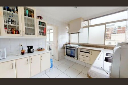 Apartamento à venda com 285m², 4 quartos e 4 vagas