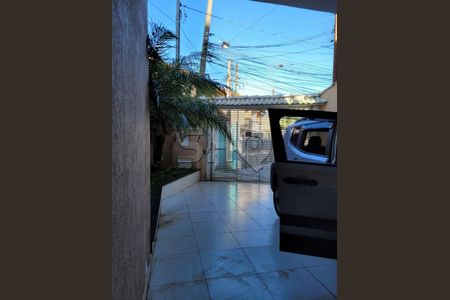 Casa à venda com 3 quartos, 200m² em Vila Maricy, Guarulhos