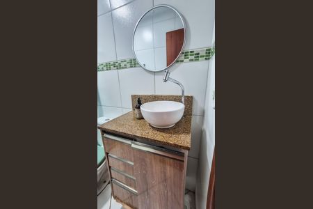 Apartamento para alugar com 75m², 3 quartos e 1 vaga Apartamento para alugar com 75m², 3 quartos e 1 vagaBanheiro social