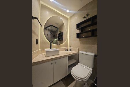 Apartamento para alugar com 70m², 2 quartos e 2 vagasBanheiro Corredor