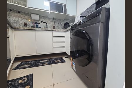 Apartamento para alugar com 70m², 2 quartos e 2 vagasCozinha