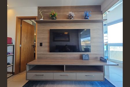 Apartamento para alugar com 70m², 2 quartos e 2 vagassala