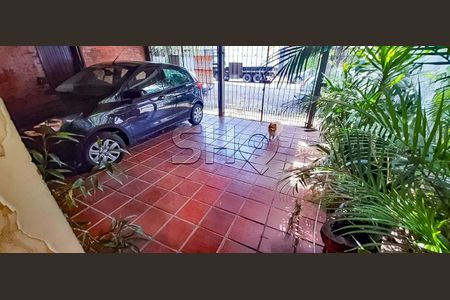 Casa à venda com 8 quartos, 328m² em Vila Mariana, São Paulo