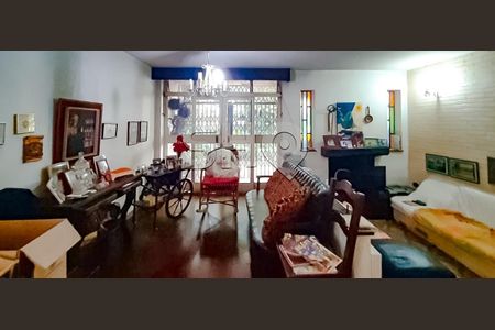 Casa à venda com 8 quartos, 328m² em Vila Mariana, São Paulo