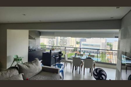 Apartamento à venda com 3 quartos, 137m² em Chácara Santo Antônio, São Paulo