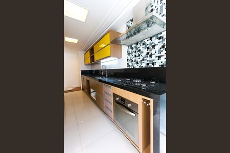 Apartamento para alugar com 105m², 3 quartos e 2 vagas Apartamento para alugar com 105m², 3 quartos e 2 vagasCozinha