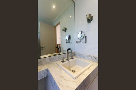 Apartamento para alugar com 105m², 3 quartos e 2 vagas Apartamento para alugar com 105m², 3 quartos e 2 vagasBanheiro da Suíte