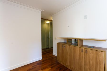 Apartamento para alugar com 105m², 3 quartos e 2 vagas Apartamento para alugar com 105m², 3 quartos e 2 vagassuíte