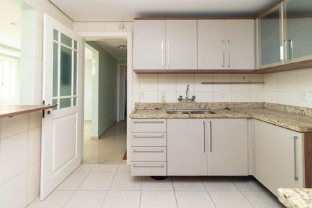 Casa de condomínio à venda com 196m², 2 quartos e 2 vagasCozinha e Área de Serviço