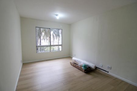 Sala de apartamento à venda com 2 quartos, 62m² em Jardim Amaralina, São Paulo