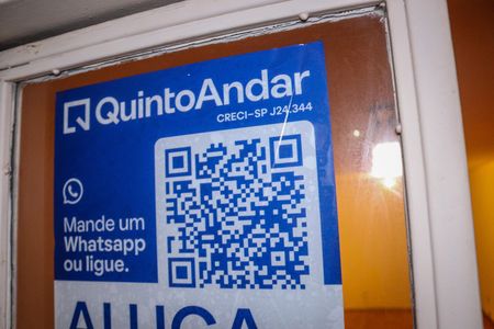 Apartamento para alugar com 102m², 2 quartos e sem vaga Apartamento para alugar com 102m², 2 quartos e sem vagaPlaca