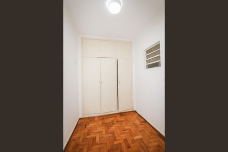 Apartamento para alugar com 102m², 2 quartos e sem vaga Apartamento para alugar com 102m², 2 quartos e sem vagaQuarto de serviço