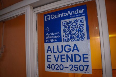 Apartamento para alugar com 102m², 2 quartos e sem vaga Apartamento para alugar com 102m², 2 quartos e sem vagaPlaca