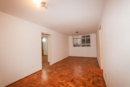 Sala de apartamento para alugar com 2 quartos, 102m² em Cerqueira César, São Paulo