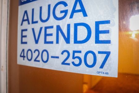 Apartamento para alugar com 102m², 2 quartos e sem vaga Apartamento para alugar com 102m², 2 quartos e sem vagaPlaca
