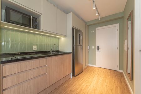 Cozinha de kitnet/studio para alugar com 2 quartos, 27m² em Santo Amaro, São Paulo