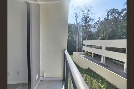 Apartamento para alugar com 48m², 2 quartos e sem vaga