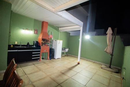 Apartamento à venda com 115m², 3 quartos e 2 vagas Apartamento à venda com 115m², 3 quartos e 2 vagasCobertura
