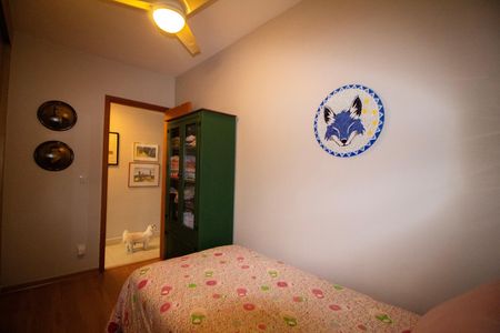Apartamento à venda com 115m², 3 quartos e 2 vagas Apartamento à venda com 115m², 3 quartos e 2 vagasQuarto 01