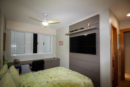Apartamento à venda com 115m², 3 quartos e 2 vagas Apartamento à venda com 115m², 3 quartos e 2 vagasQuarto 02