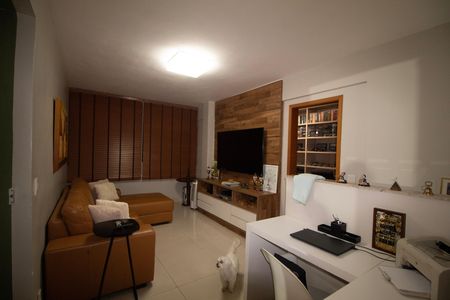 Apartamento à venda com 115m², 3 quartos e 2 vagas Apartamento à venda com 115m², 3 quartos e 2 vagasSala 2