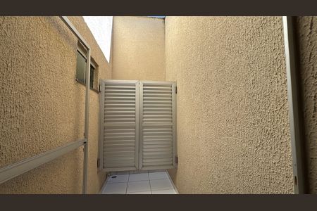 Casa à venda com 234m², 3 quartos e 4 vagas Casa à venda com 234m², 3 quartos e 4 vagasSolarium