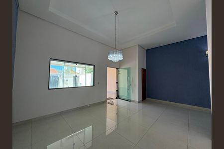Casa à venda com 3 quartos, 234m² em Jardim América, Goiânia