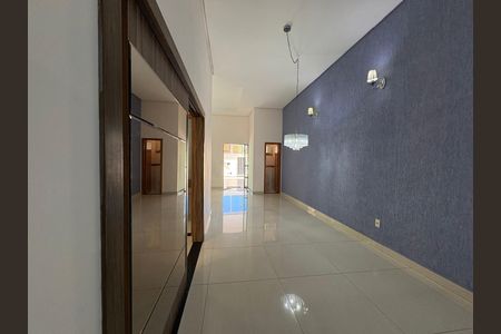 Sala / Cozinha de casa à venda com 3 quartos, 234m² em Jardim América, Goiânia