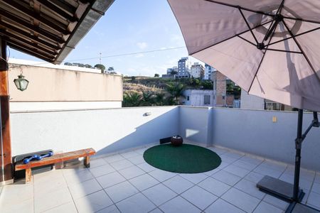 Apartamento à venda com 109m², 2 quartos e 2 vagasCobertura