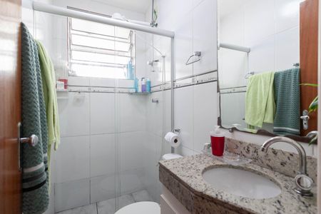 Apartamento à venda com 109m², 2 quartos e 2 vagasBanheiro social 