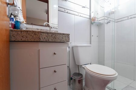 Apartamento à venda com 109m², 2 quartos e 2 vagasBanheiro da suíte 