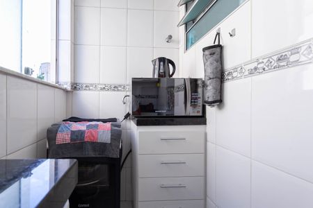 Apartamento à venda com 109m², 2 quartos e 2 vagasCozinha