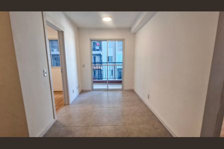 Apartamento para alugar com 37m², 2 quartos e sem vaga