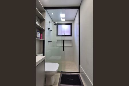Apartamento para alugar com 67m², 2 quartos e 2 vagasBanheiro