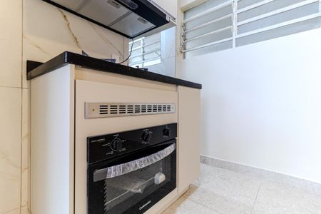 Cozinha de apartamento para alugar com 2 quartos, 65m² em Vila Buarque, São Paulo