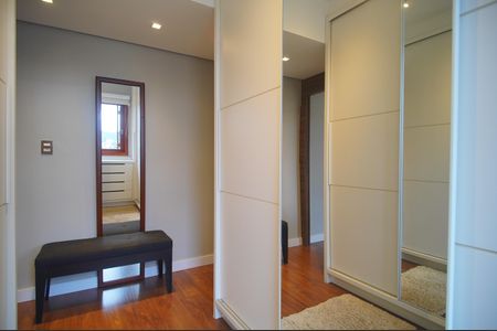 Apartamento à venda com 129m², 3 quartos e 1 vagaCloset da suíte