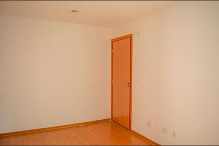 Sala de apartamento à venda com 2 quartos, 39m² em Residencial Jardim Belvedere, Goiânia
