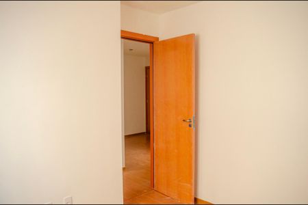 Quarto 2 de apartamento à venda com 2 quartos, 39m² em Residencial Jardim Belvedere, Goiânia