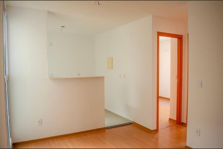 Sala de apartamento à venda com 2 quartos, 39m² em Residencial Jardim Belvedere, Goiânia
