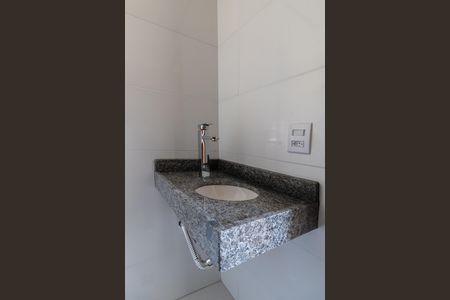 Apartamento à venda com 36m², 2 quartos e 1 vaga Apartamento à venda com 36m², 2 quartos e 1 vagaBanheiro