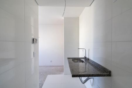 Apartamento à venda com 36m², 2 quartos e 1 vaga Apartamento à venda com 36m², 2 quartos e 1 vagaCozinha e Área de Serviço