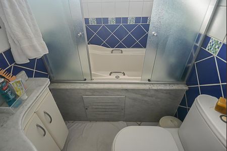 Apartamento para alugar com 1000m², 4 quartos e 4 vagas Apartamento para alugar com 1000m², 4 quartos e 4 vagasBanheiro da Suíte