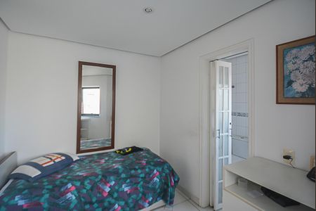 Apartamento para alugar com 1000m², 4 quartos e 4 vagas Apartamento para alugar com 1000m², 4 quartos e 4 vagasQuarto de Serviço