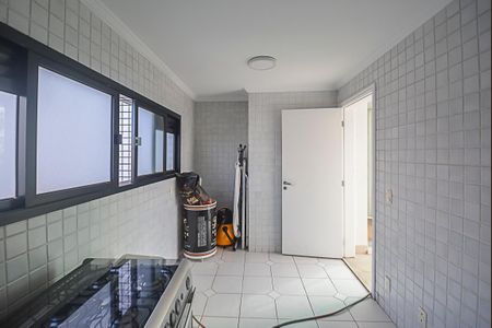 Apartamento para alugar com 1000m², 4 quartos e 4 vagas Apartamento para alugar com 1000m², 4 quartos e 4 vagasQuarto de Serviço