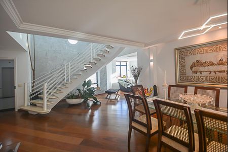 Apartamento para alugar com 1000m², 4 quartos e 4 vagas Apartamento para alugar com 1000m², 4 quartos e 4 vagasSala 1