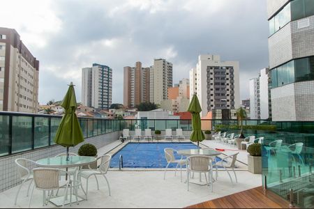 Apartamento para alugar com 1000m², 4 quartos e 4 vagas Apartamento para alugar com 1000m², 4 quartos e 4 vagasÁrea comum - Piscina