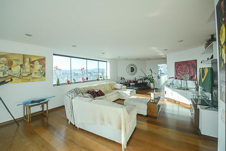 Apartamento para alugar com 1000m², 4 quartos e 4 vagas Apartamento para alugar com 1000m², 4 quartos e 4 vagasSala 2