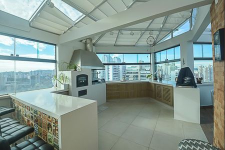 Apartamento para alugar com 1000m², 4 quartos e 4 vagas Apartamento para alugar com 1000m², 4 quartos e 4 vagasChurrasqueira
