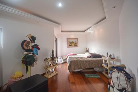 Apartamento para alugar com 1000m², 4 quartos e 4 vagas Apartamento para alugar com 1000m², 4 quartos e 4 vagasQuarto 3 - Suíte