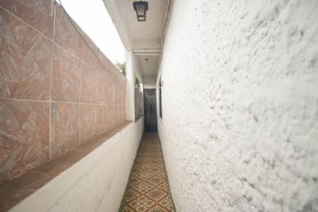 Casa de condomínio para alugar com 60m², 1 quarto e sem vagaCorredor